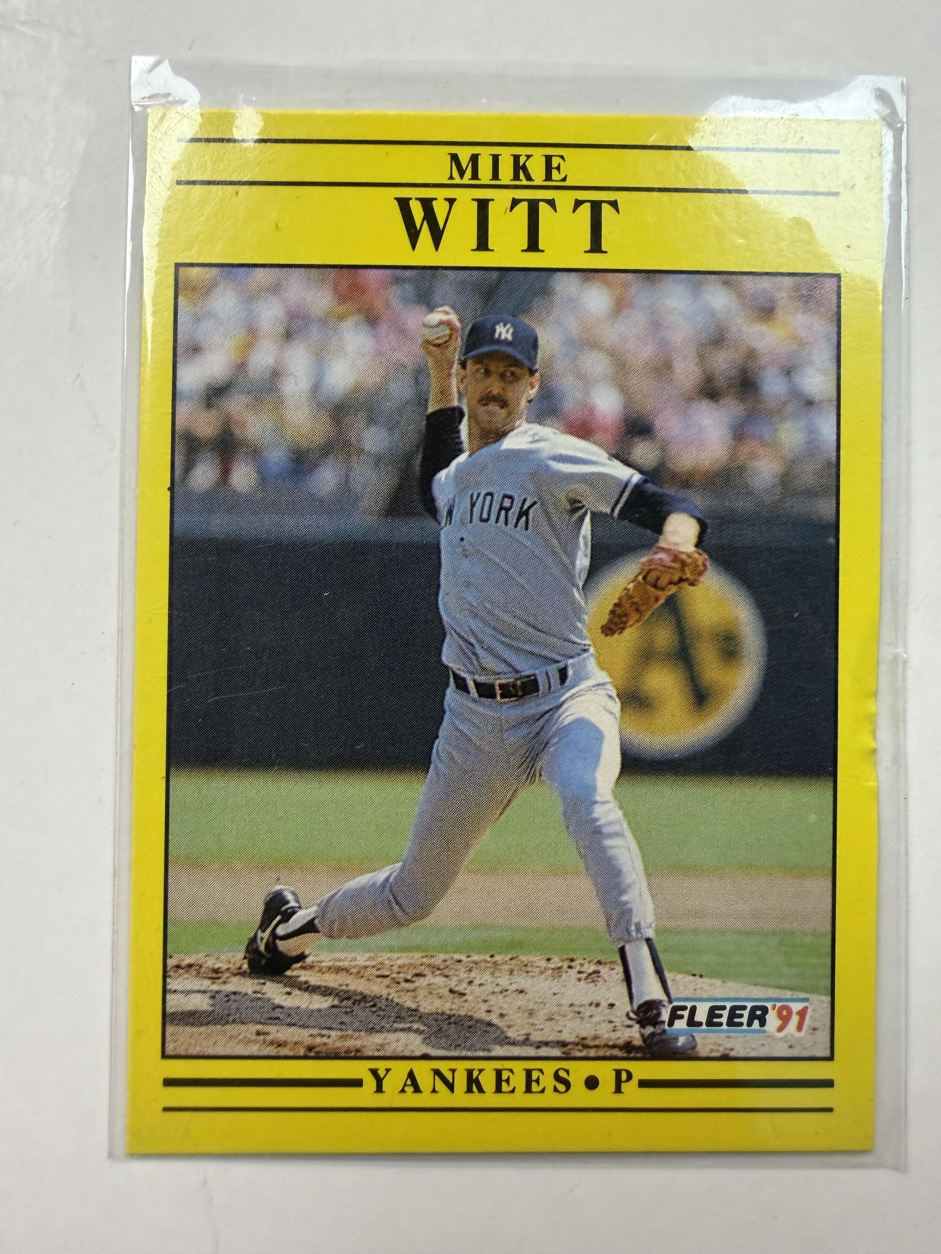 1991 Fleer #680 Mike Witt  Left foot touching bottom border